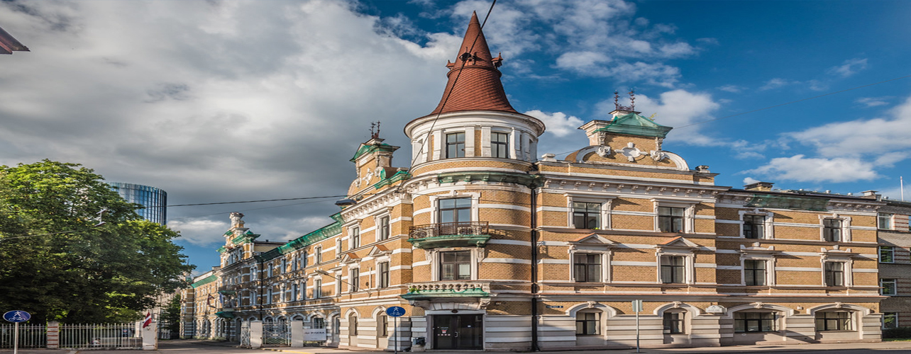Riseba University